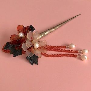 SOLD Vintage Peony flower Hairpin with Natural Jade, Agate and Pearl